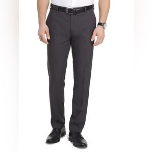 NWT- Van Heusen Charcoal Slim Fit Traveler Dress Pants - 36W x 29L